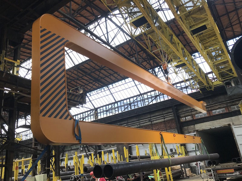 Steel coil unloading by C Hook