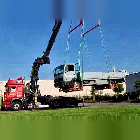 Truck double beam lifting gear